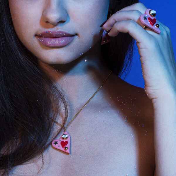 All You Need Is Love - kaelakee